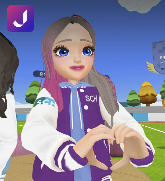 메타버스로 구현된 순천향대 대운동장에서 열리는 2021년 신입생 입학식 전경. SK텔레콤 제공